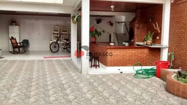 Imagem Sobrado à venda 3 Quartos, 1 Suite, 10 Vagas, 270M², Vila Palmares, Santo André - SP