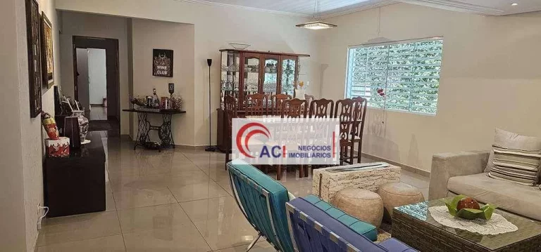 Imagem Casa com 3 Quartos à Venda, 358 m² em Chácara Vale Do Rio Cotia - Carapicuíba