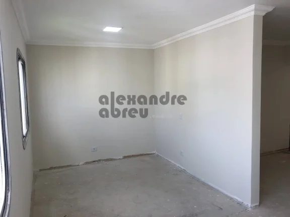 Imagem Apartamento reformado com 2 dormitórios em Moema à venda