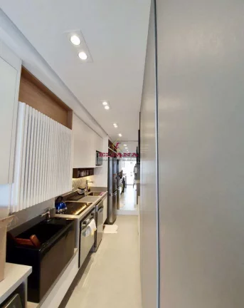 Imagem Apartamento à venda em São Paulo, Vila Anastácio, com 2 quartos, 62m²