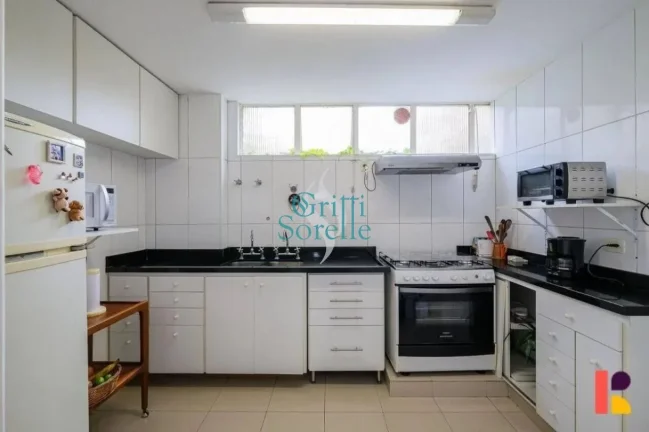 Imagem Apartamento à Venda no Jardim Europa - São Paulo/SP.