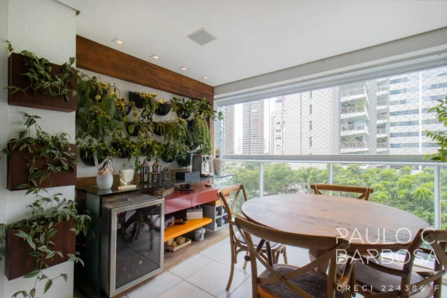 Imagem Itaim Bibi Venda - 3 Suítes - 3 Vagas - 201m²