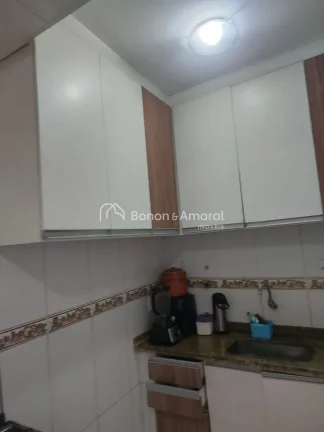 Imagem Apartamento localizado no centro de Campinas, com sala espaçosa para 2 ambientes.

O imóvel conta ...