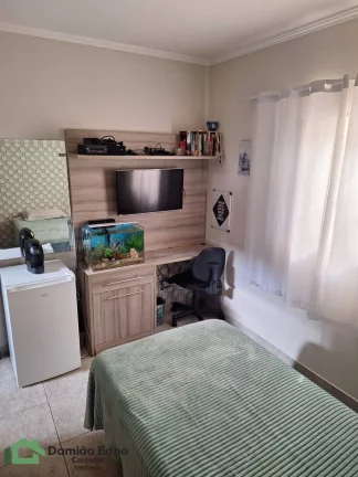 Imagem SOBRADO NA VILA MARINGÁ(aceita permuta por apto no Res. Anchieta)