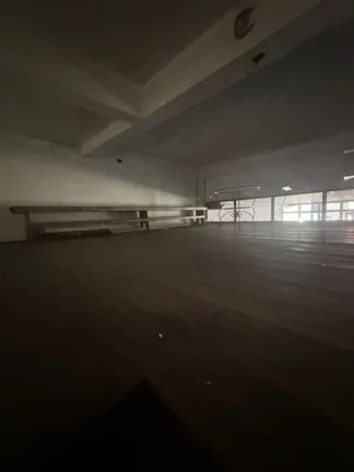Imagem Salão para alugar, 77 m² por R$ 4.200,00/mês - Vila Costa - Suzano/SP
