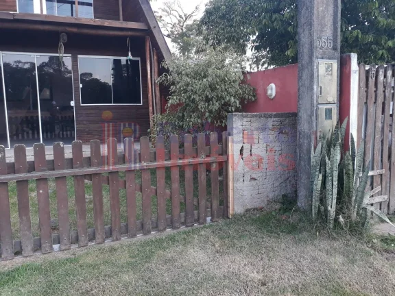 Imagem Chalé bem localizado em Itapoá