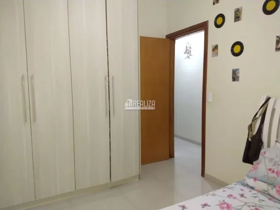 Imagem Casa à venda no Jardim Nenê Gomes, Uberaba
