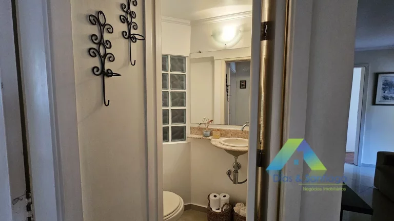 Imagem Apartamento alto padrão com 135m² em localização privilegiada na Estação de Metrô Moema/Zsul com 3 dormitórios, 1 suíte.