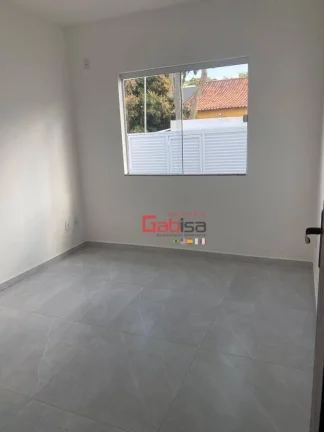 Imagem Casa com 3 dormitórios sendo 2 suítes à venda, 115 m² por R$ 520.000 - Campo Redondo - São Pedro da Aldeia/RJ