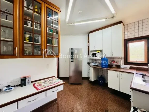 Imagem Casa térrea para locação com 4 suítes, piscina e lazer completo, 420 m² no Jardim Botânico