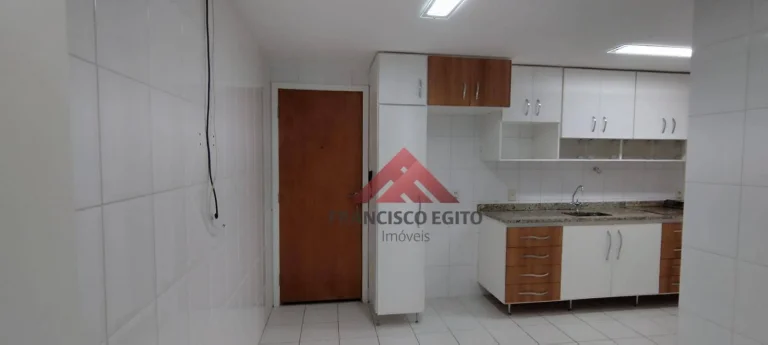 Imagem Apartamento em Santa Rosa em excelente localização,composto por Salão com dois ambientes duas varandas, 04 quartos sendo um com suite,copa cozinha com