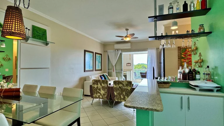 Imagem Apartamento com 4 dormitórios à venda, 110 m por R$ 2.680.000,00 - Riviera