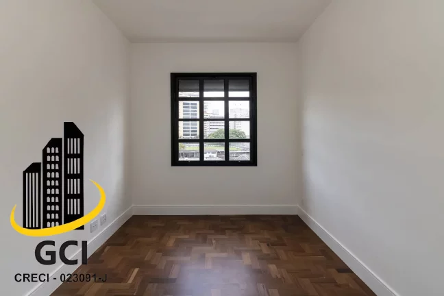 Imagem 200m2 com 3 suítes reformado ao lado do SPAC – Clube Inglês