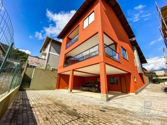 Imagem Casa à venda, 300 m² por R$ 1.350.000,00 - Vargem Grande - Teresópolis/RJ