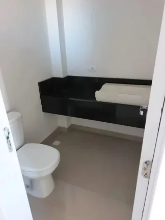Imagem Sobrado à Venda no Villa Serena | 3 Quartos | Campo Comprido