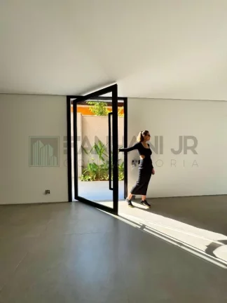 Imagem Imperdível: Casa à venda em São Paulo-SP, Alto de Pinheiros, 4 quartos, 4 suítes, 4 salas, 6 banheiros, 5 vagas, 450m².