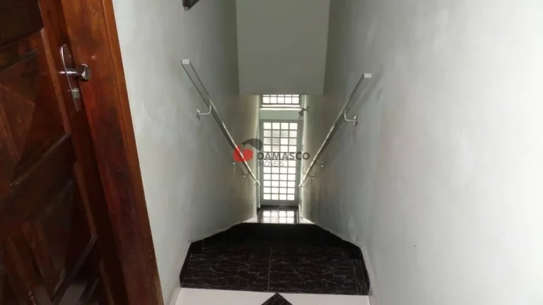 Imagem Sobrado à venda 3 Quartos, 2 Vagas, 215M², Jardim Guairaca, São Paulo - SP