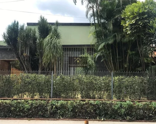 Imagem CITY LAPA BOM PARA ÁREAS DA SAÚDE ADVOVACIA CASA TÉRREA 3 DORMITÓRIOS 1 SUÍTE 4 BANHEIROS VAGA PARA 5 AUTOMÓVEIS BEM LOCALIZADA