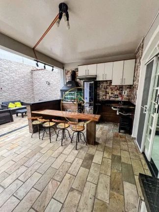 Imagem Casa Sobrado 4 dormitórios ( 4 suítes), 3 vagas, Jd Das Indústrias Sjc.