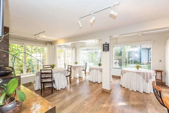 Imagem Casa à venda no Bom Retiro Curitiba