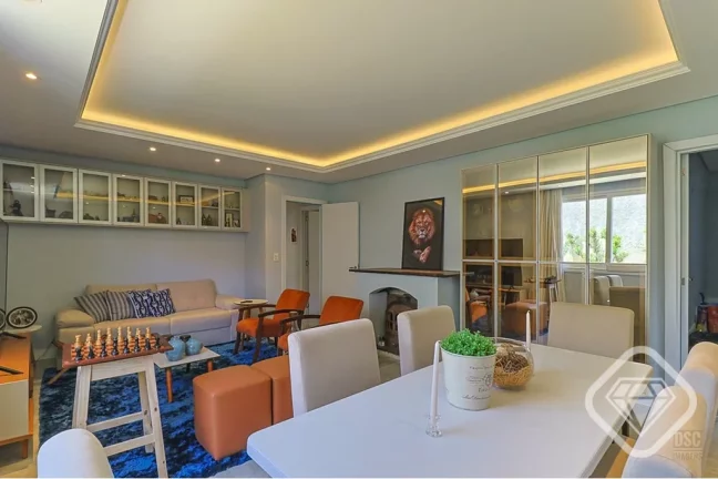 Imagem Casa de luxo no Jardim Isabel
Conforto, elegância e privacidade na rua mais charmosa da Zona Sul

V...