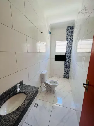 Imagem Casa nova com piscina em Itanhaém-SP