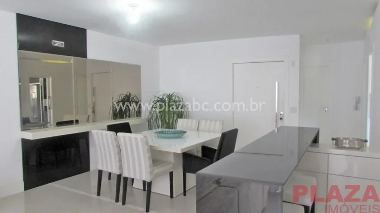 Imagem Vista parcial do Mar - Com pele de vidro na sala, área de lazer completa