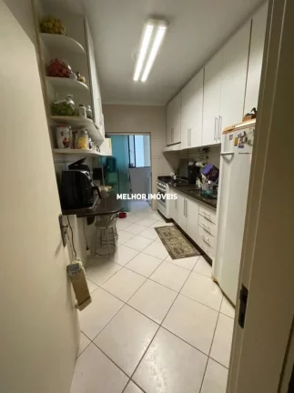Imagem Apartamento Diferenciado Mobiliado á Venda com 03 Dormitórios sendo 01 Suíte, sacada ampla com churrasqueira a carvão em Meia Praia Itapema - SC