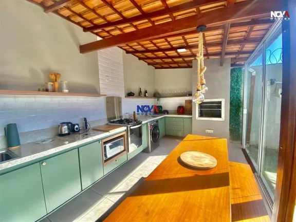 Imagem Imagine-se vivendo em uma casa duplex espaçosa, onde cada detalhe foi pensado para proporcionar o m...