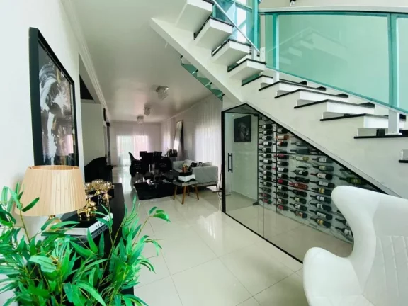 Imagem Sobrado com 3 dormitórios à venda, 270 m² por R$ 2.250.000,00 - Cidade Parquelandia - Mogi das Cruzes/SP