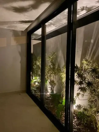 Imagem Imperdível Casa em Condomínio à Venda em Votorantim-SP - 4 quartos, 4 suítes, 3 salas, 5 banheiros, 4 vagas, 355,33m².