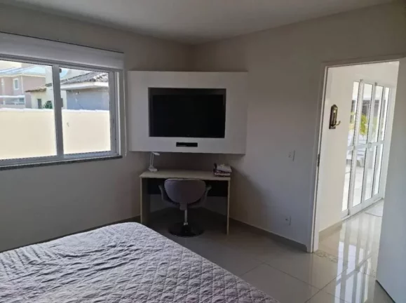 Imagem Casa de condomínio à venda em Maricá, Cajueiros (Itaipuaçu), com 3 quartos, 300m2
