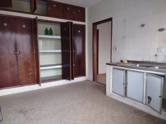 Imagem Imóvel à venda em Atibaia  Ideal para comércio ou moradia