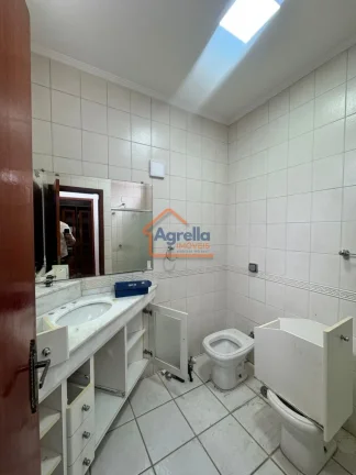 Imagem Casa à venda no bairro VILA PINHEIROS - Mogi Guaçu/SP