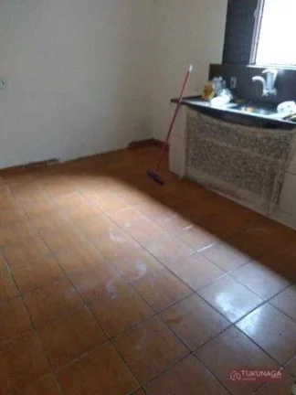 Imagem Sobrado com 3 dormitórios à venda, 220 m² por R$ 400.000,00 - Parque Jandaia - Guarulhos/SP