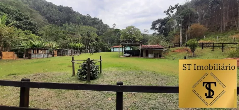 Imagem Sítio 37.000 m² com Lago e Cocheira Fácil Acesso Piracaia