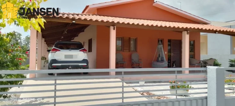 Imagem CASA DE CAMPO COM 03 QUARTOS SENDO 02 SUÍTES EM CONDOMÍNIO FECHADO