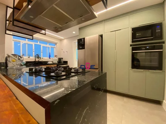 Imagem Apartamento com 3 dormitórios à venda, 197 m² por R$ 1.850.000,00 - Boqueirão - Santos/SP