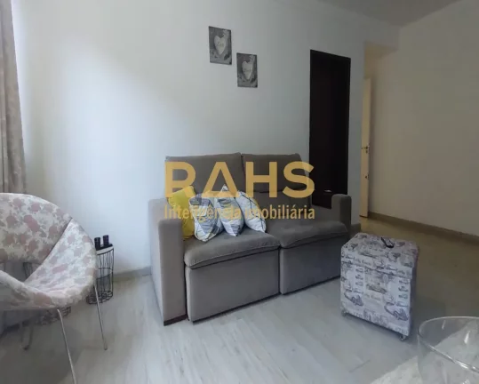 Imagem Apartamento 1 suíte mais 3 quartos no Centro em Joinville - SC por R$480.000,00. Conta com uma exce...