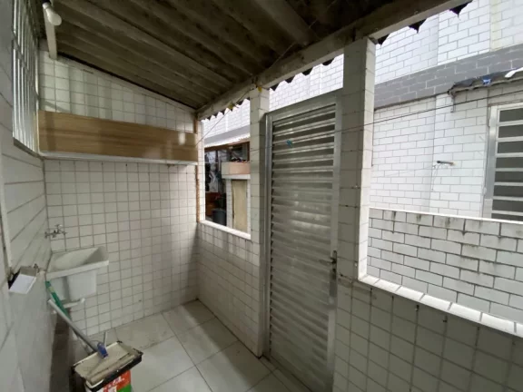 Imagem Apartamento com 2 dormitórios à venda, 60 m² por R$ 270.000,00 - Aparecida - Santos/SP