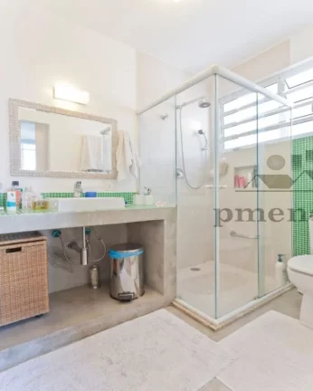 Imagem Apartamento à venda na Rua Sabará com 3 quartos sendo 2 suítes, 2 vagas, 193m²