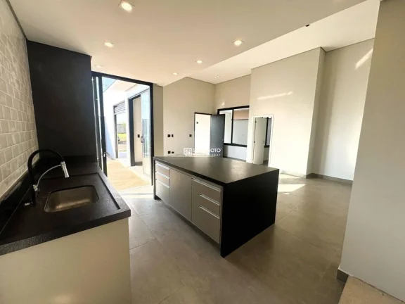 Imagem Casa de Condomínio com 3 quartos à Venda, Residencial Fazenda Pinheirinho - Rio das Pedras
