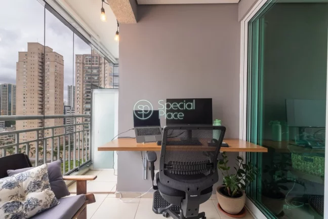 Imagem Ãtimo apartamento Ã  venda no Brooklin - Ãrea: 105,00mÂ² - Varanda com fechamento em vidro e espaÃ...
