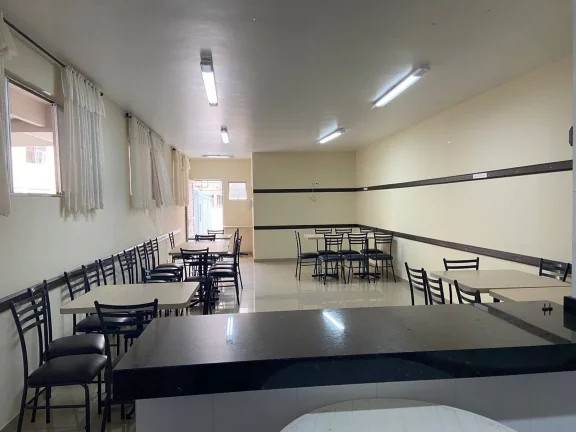 Imagem Apartamento Térreo no Portão com 3 Quartos - R$350 mil