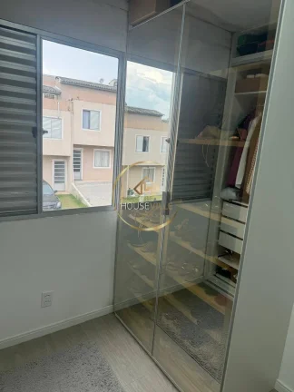 Imagem Casa 3 dormitórios ( 1 suíte), 2 vagas, Condomínio Girassol ll, Sjc.