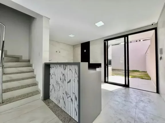 Imagem Casa Duplex em Belo Horizonte