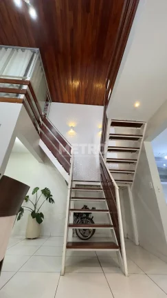 Imagem Casa, Bairro - Dom Tomaz 3 quartos sendo dois suítes, uma com closet e banheira