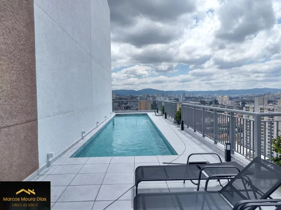 Imagem Apartamento ( Studio) com 1 Dormitório na Vila Romana, Novo, Vista Livre. Banheiro com Janela