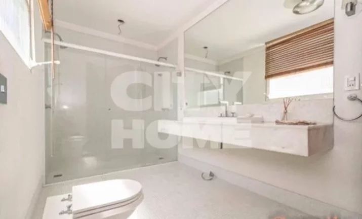 Imagem Linda e sofisticada cobertura duplex com 356m2 de área privativa no coração de Higienópolis. Sã...