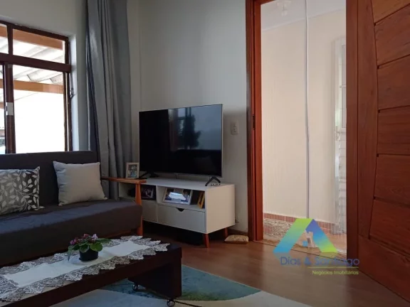 Imagem Casa em Condomínio Fechado com 3 Dormitórios e 4 Vagas em VIla das Mercês/SP!